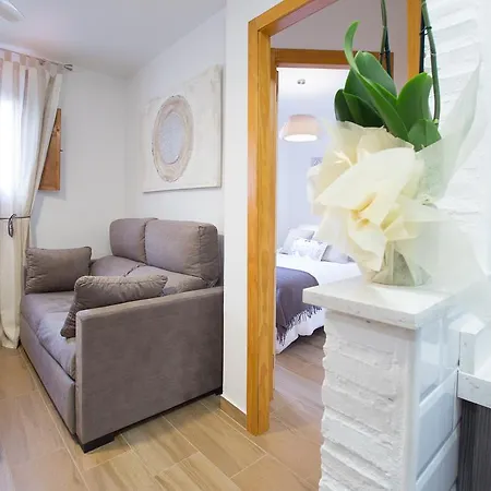 Sunshine Plaza Abades Apartment